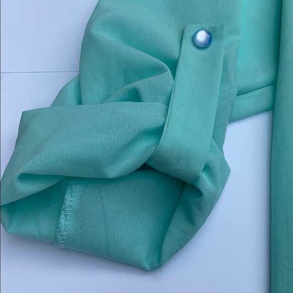 Francesca’s Blouse 3/4 Length Arm Cuffs Small - Picture 6 of 10